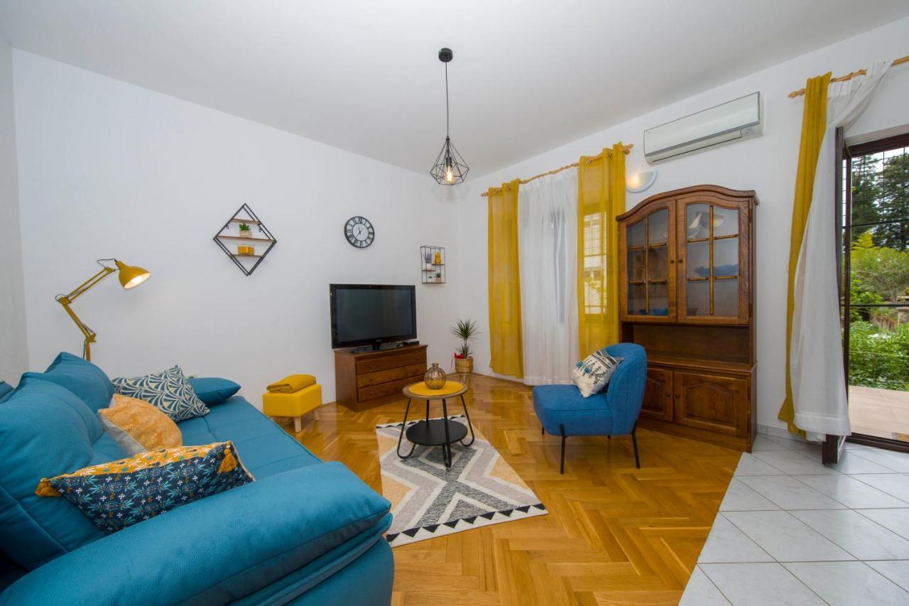 3 Bedroom Apartment Antonio Каштела Экстерьер фото