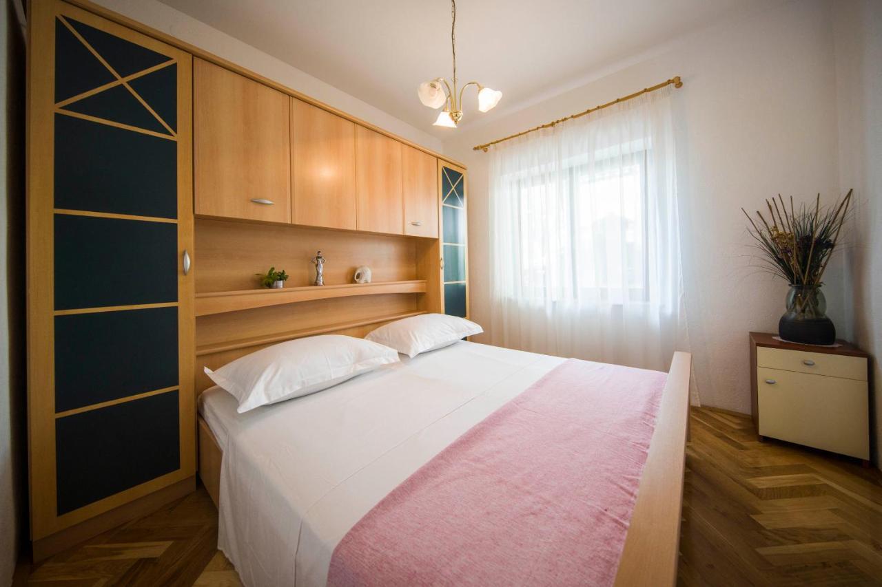 3 Bedroom Apartment Antonio Каштела Экстерьер фото