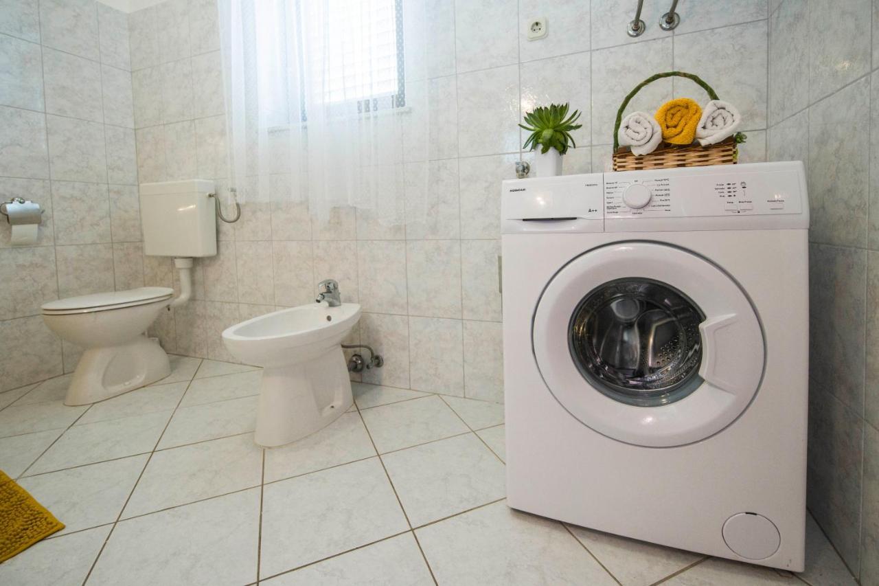 3 Bedroom Apartment Antonio Каштела Экстерьер фото