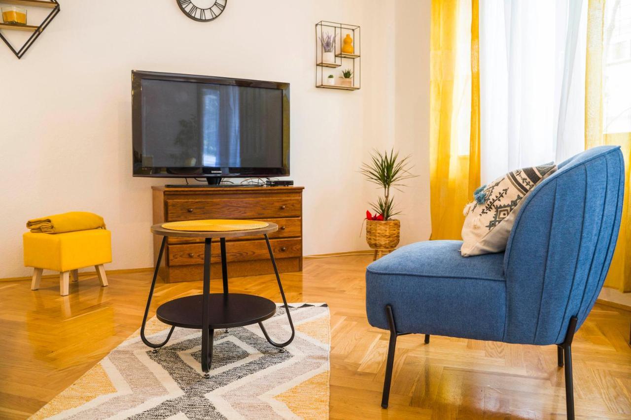 3 Bedroom Apartment Antonio Каштела Экстерьер фото